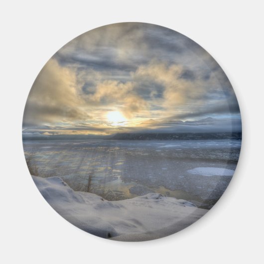 Winter Solstice Turnonce Arm Magnet (Vorne)