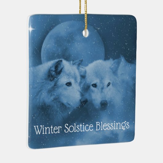 Winter Solstice Wölfe im Schnee mit Mondsegen Keramikornament (Rechts)