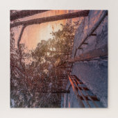 Winter Sonnenuntergang im Kiefernwald in der Nähe  Puzzle (Vertikal)