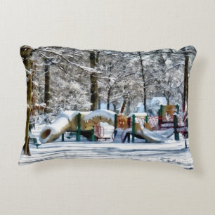 Winter Spielplatz Zierkissen
