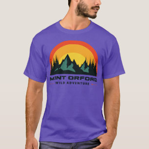 Winter- und Schneevergnügen am Mont Orford T-Shirt