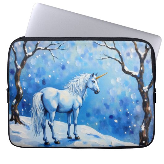Winter Unicorn Laptopschutzhülle (Vorderseite)