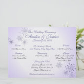 Winter-Veilchen-Schneeflocken-Hochzeitsprogramm Einladung (Stehend Vorderseite)