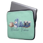 Winter Vibes Friendly Snowman Laptopschutzhülle (Vorderseite Links)