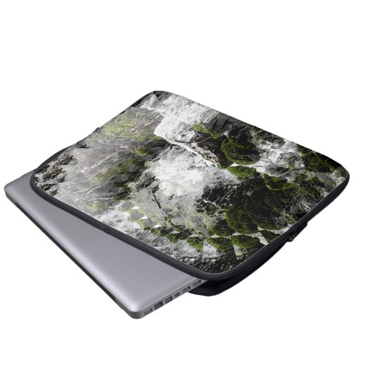 Winter Wasserfall...... Laptopschutzhülle (Vorne Knopf)