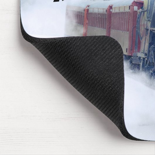 Winter-Weihnachtszug mit Mädchen Mousepad (Ecke)