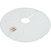 Winter White und Cameo Monogram Polyester Weihnachtsbaumdecke (Schrägansicht)