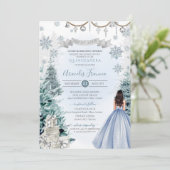 Winter Wonderland Light Blue Snowflakes Quinceaner Einladung (Stehend Vorderseite)