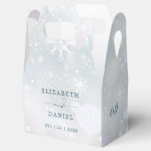 Winter Wonderland Monogram Snow Wedding Geschenkschachtel (Geöffnet)