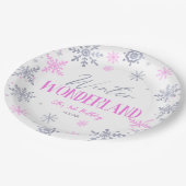 Winter Wonderland Pink Snowflake Geburtstagsparty Pappteller (Schrägansicht)
