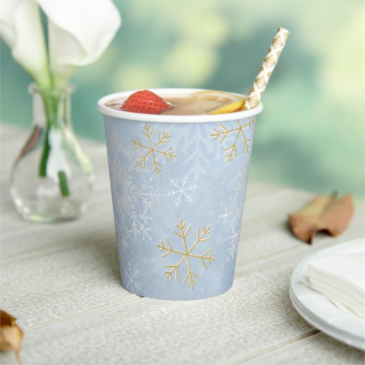 Winter Wonderland Snowflake Paper Cups Pappbecher (In Situ)