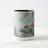 Winter Wonderland Tasse | Kiefern und Rote Berries (Mittel)