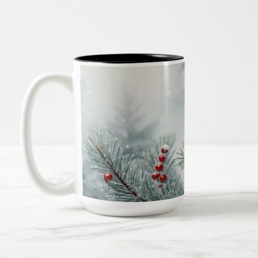 Winter Wonderland Tasse | Kiefern und Rote Berries (Links)