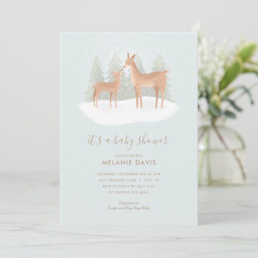 Winter Woodland Deer Blue Baby Dusche Einladung (Stehend Vorderseite)