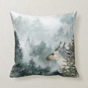 Winter Woodland Foggy Mountain Forest Young Stag Kissen