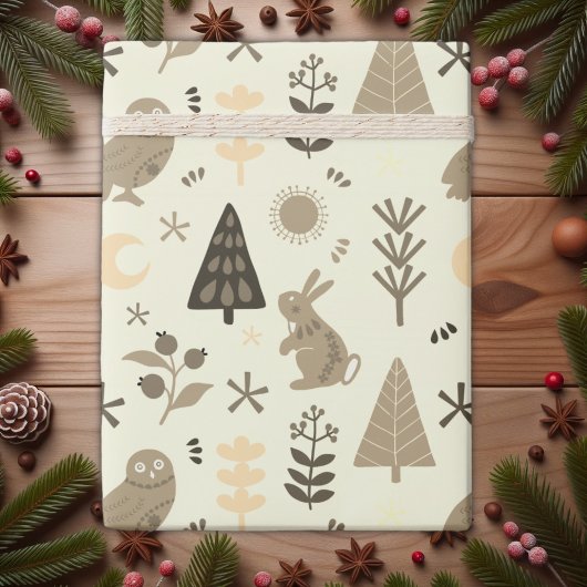 Winter Woodland Whimsy, Weihnachts-Bunny und Owl Geschenkpapier