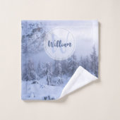 Winter Wunderland Nebel Fichtenwald Schneemonogram Badhandtuch Set (Waschlappen)