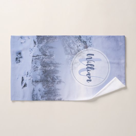 Winter Wunderland Nebel Fichtenwald Schneemonogram Badhandtuch Set (Handtuch)