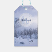 Winter Wunderland Nebel Fichtenwald Schneemonogram Geschenkanhänger (Rückseite)