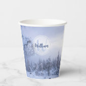 Winter Wunderland Nebel Fichtenwald Schneemonogram Pappbecher (Vorderseite)