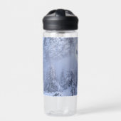 Winter Wunderland Nebel Fichtenwald Schneemonogram Trinkflasche (Vorderseite)
