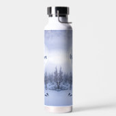 Winter Wunderland Nebel Fichtenwald Schneemonogram Trinkflasche (Links)