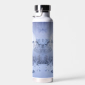 Winter Wunderland Nebel Fichtenwald Schneemonogram Trinkflasche (Rechts)