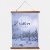 Winter Wunderland Nebel Fichtenwald Schneemonogram Wandteppich Mit Holzrahmen (Vorderseite)