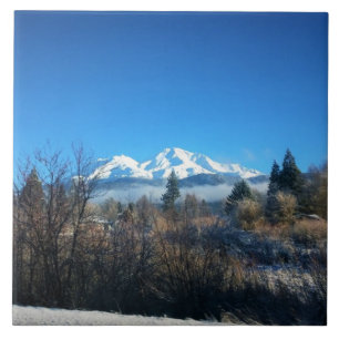 Winteransicht am Mount Shasta, CA Fliese