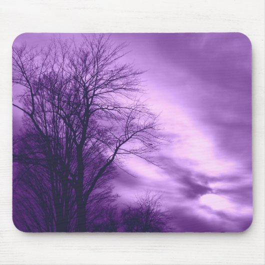 Winterbaum und Himmel in Lila Mousepad (Vorne)