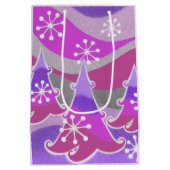 Winterbäume Lila Geschenktasche Mittlere Geschenktüte (Rückseite)