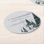 Winterbäume Moderne Schneewaldhochzeit Runder Pappuntersetzer (Angewinkelt)