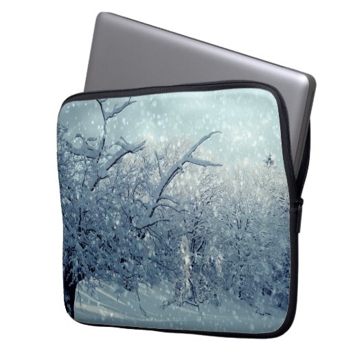 Winterbaumlandschaft Laptopschutzhülle (Vorderseite Links)