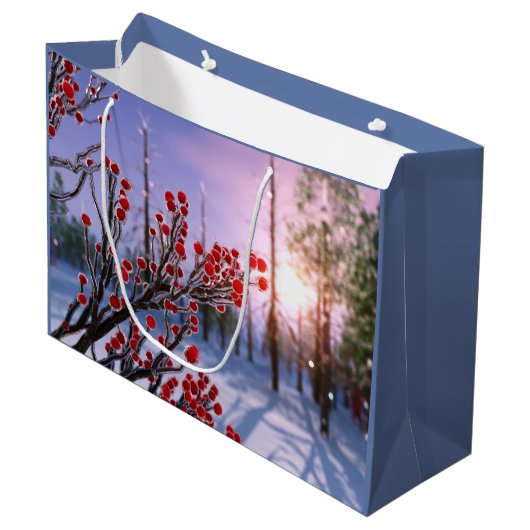 Winterberry in der Eisbeutel Große Geschenktüte (Vorderseite Schrägansicht)