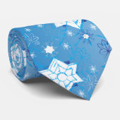 Winterblau-weiß-Schneeflocken-Muster Krawatte (Gerollt)