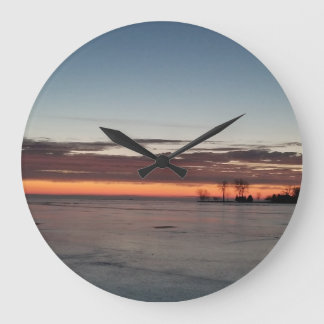 Wintereis Sonnenaufgang am Winnebago Große Wanduhr