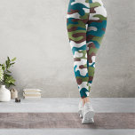 Winterfarben Camouflage Weiß Türkis Dunkelgrün Leggings<br><div class="desc">Eine trendige,  strukturierte Tarnung mit den im Winter von den Bergen inspirierten Farben. Erste Veröffentlichung: 08.01.2023</div>