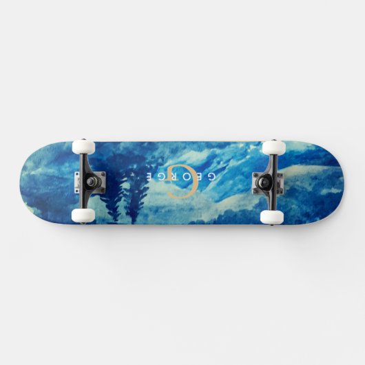 Winterfarbengebirge Landschaftsmonogramm Skateboard (Horizontal)