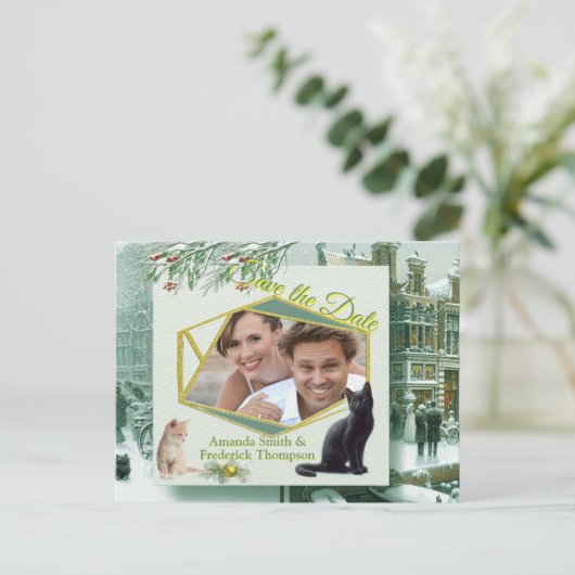 Winterfeiern im Schnee, mit Kätzchen Ankündigungspostkarte (Stehend Vorderseite)