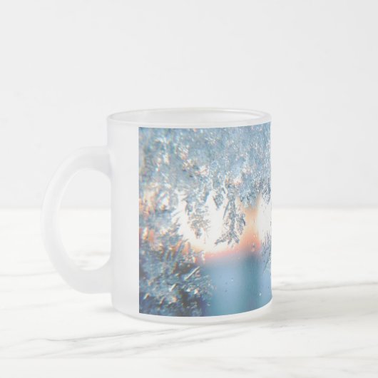 Winterfrosteis Kristallblau, graue Tasse (Links)
