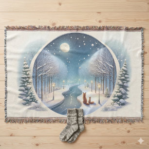 Winterfüchse am mondbeschienenen schneebedeckten F Decke