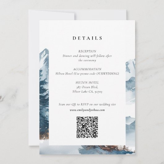 Wintergebirge Pinienbäume in einer Hochzeit Einladung (Rückseite)
