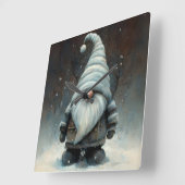 Wintergenom im Schneewald Quadratische Wanduhr (Winkel)