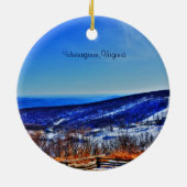 Wintergreen Virginia Mountain Ski Resort im Winter Keramik Ornament (Hinten)