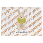 Winterhase mit gestreiftem Skarf Große Geschenktüte (Rückseite)