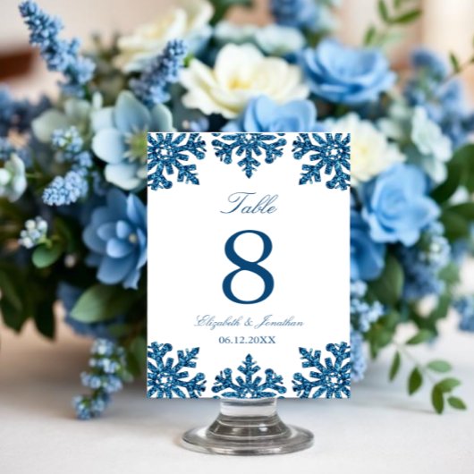Winterhochzeit mit blauem Snowflake Tischnummer