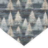 Winterkiefern und festliche Stimmung Tischdecke (Schrägansicht)