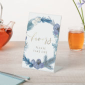 Winterkranz begünstigt Podestschild Sockelschild (In SItu)