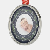 Winterkranz | Erstes Weihnachtsfest des Kindes Ornament Aus Metall (Links)