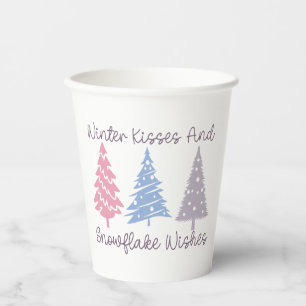 Winterküsse und Snowflake-Wünsche Pappbecher